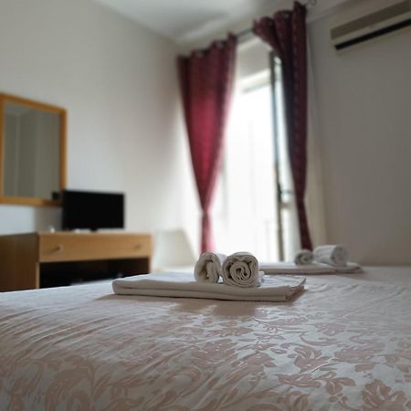 Il Quadrifoglio Hotel Frascineto Ngoại thất bức ảnh